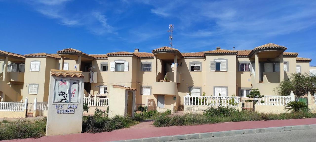 Zeus Beach La Mata 托雷维耶哈 外观 照片